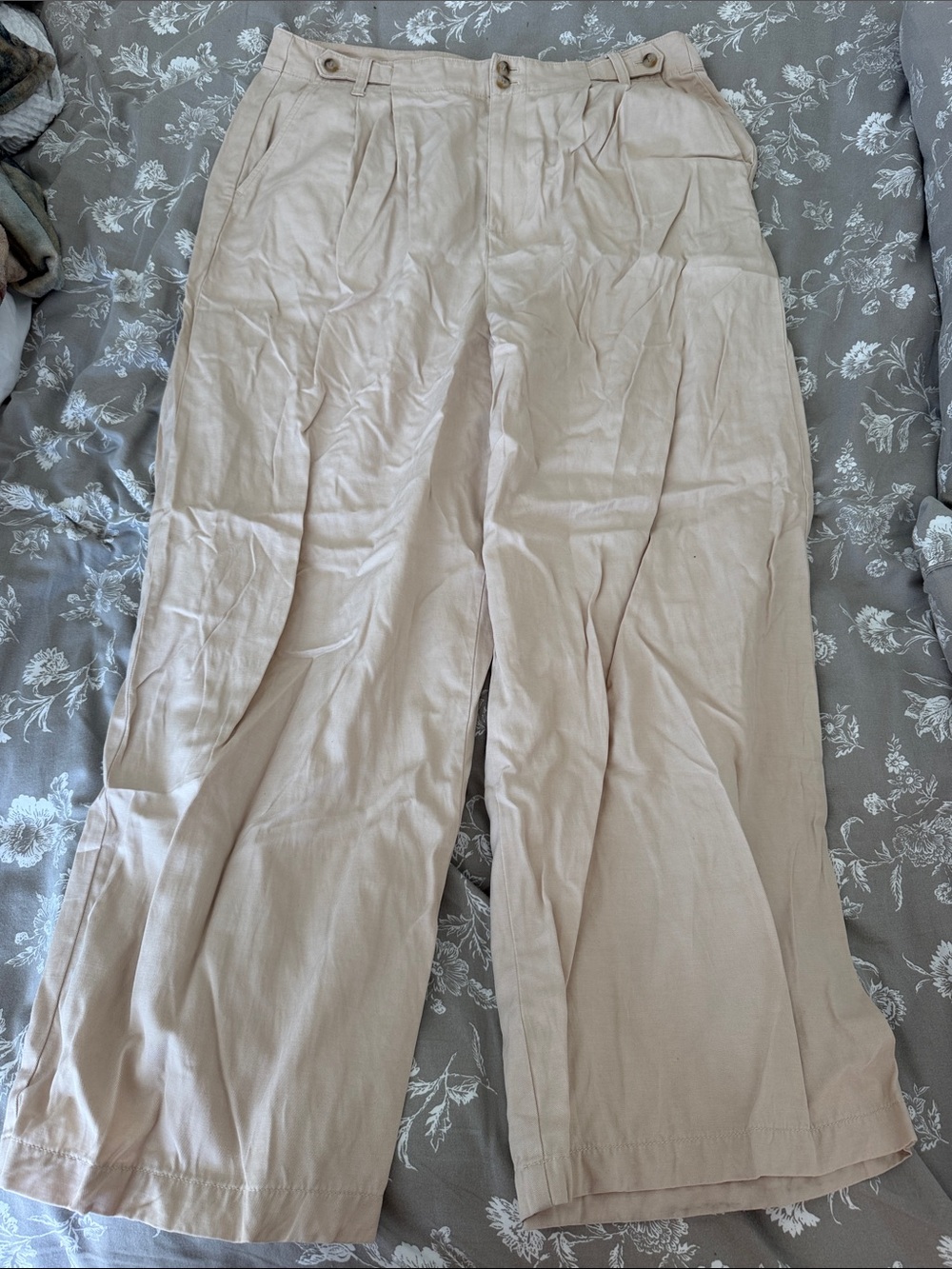 Madewell Wide-Leg Trousers in Light Beige